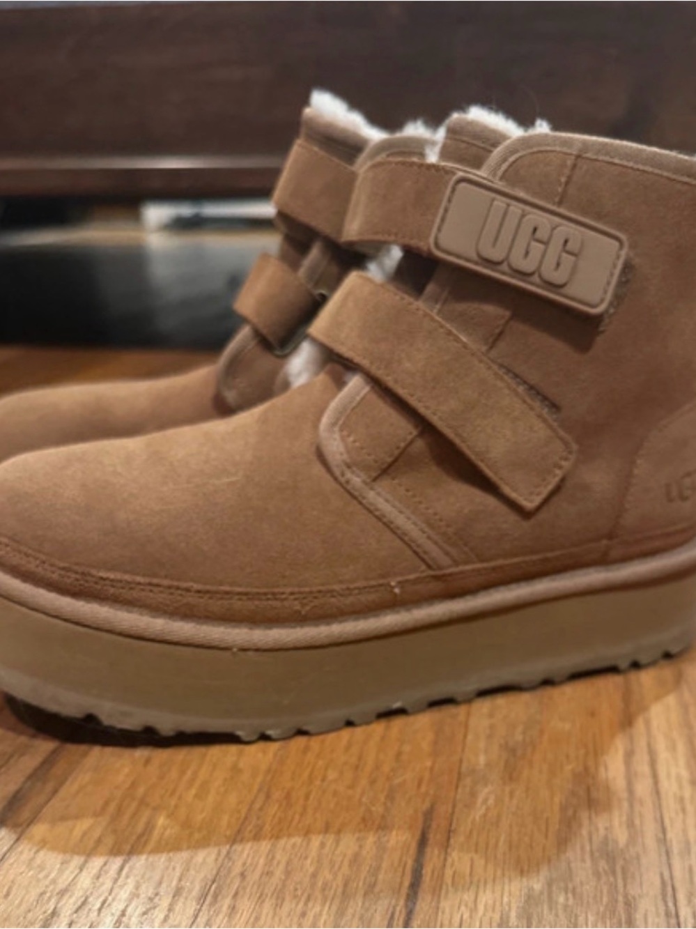 UGG Kids Chestnut Suede Double-Velcro Ankle Boots